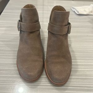 Stuart Weitzman suede  boots